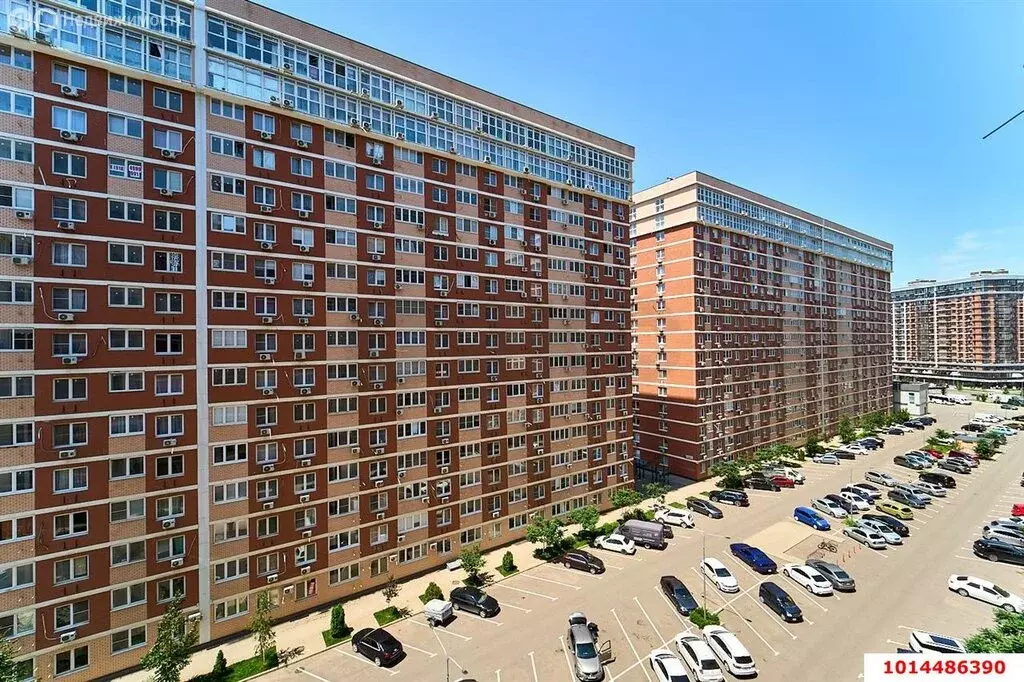 2-комнатная квартира: Краснодар, улица Западный Обход, 39/2 (56 м) - Фото 1