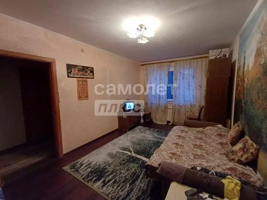 1-к кв. Курская область, Курск просп. Вячеслава Клыкова, 20 (37.5 м) - Фото 1