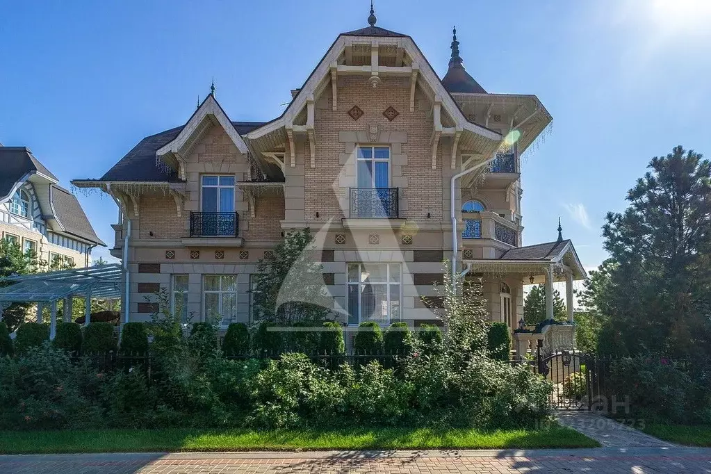 Дом в Московская область, Одинцовский городской округ, с. Жаворонки ... - Фото 2