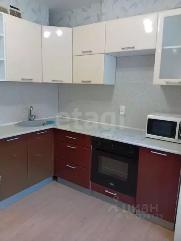 1-к кв. Удмуртия, Ижевск просп. Конструктора М.Т. Калашникова, 1 (32.1 ... - Фото 2