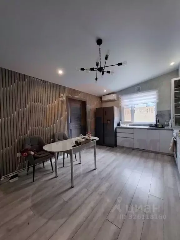 Дом в Крым, Сакский район, с. Орехово ул. Линейная (79 м) - Фото 1