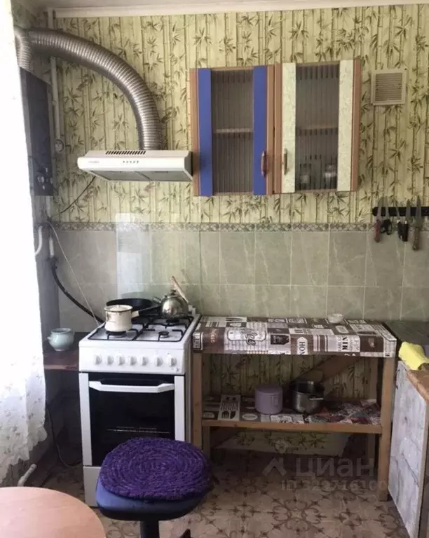 1-к кв. Крым, Феодосия ул. Горького, 8 (30.0 м) - Фото 1