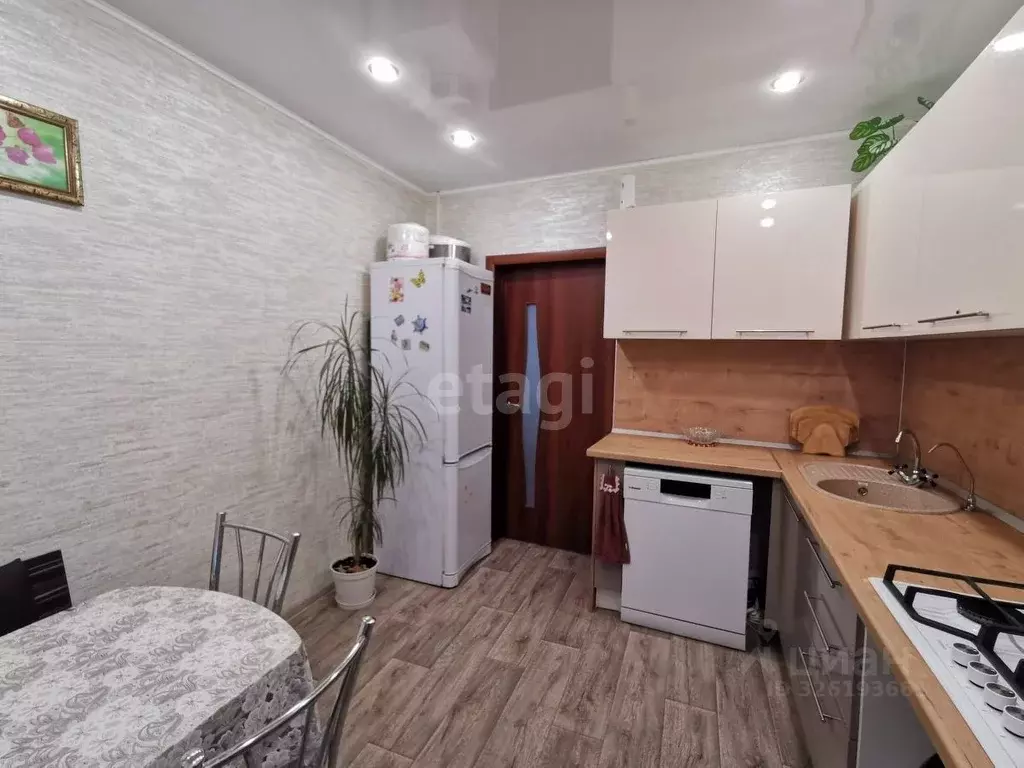 Дом в Саратовская область, Новобурасский район, Тепловское ... - Фото 2