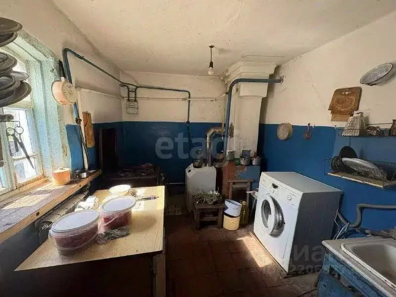 Дом в Белгородская область, Корочанский район, Афанасовское с/пос, с. ... - Фото 1