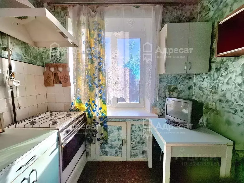 3-к кв. Волгоградская область, Волгоград ул. Дегтярева, 5 (54.4 м) - Фото 1