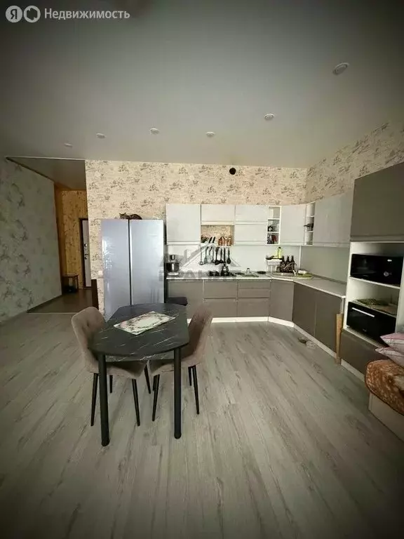 2-комнатная квартира: Малая Вишера, Московская улица, 33 (85 м) - Фото 1