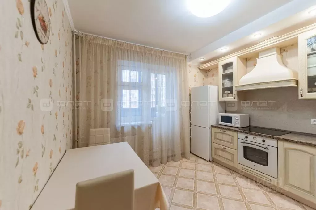 2-к кв. Татарстан, Казань ул. Дубравная, 28 (65.0 м) - Фото 2