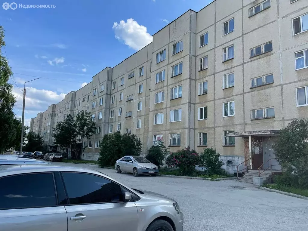 3-комнатная квартира: Верхний Тагил, Лесная улица, 23 (64.8 м) - Фото 0
