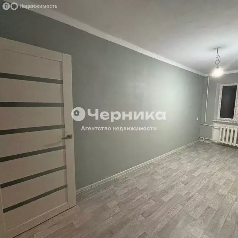 2-комнатная квартира: Шахты, улица Искра, 47 (45 м) - Фото 1