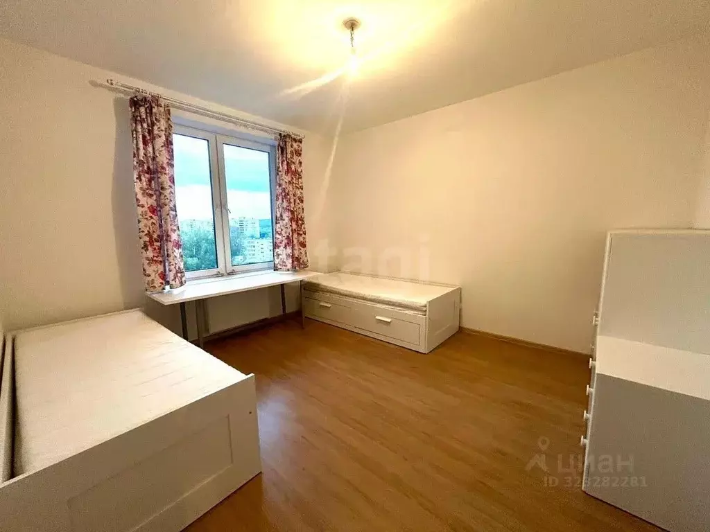 3-к кв. Свердловская область, Екатеринбург ул. Инженерная, 61 (83.6 м) - Фото 1