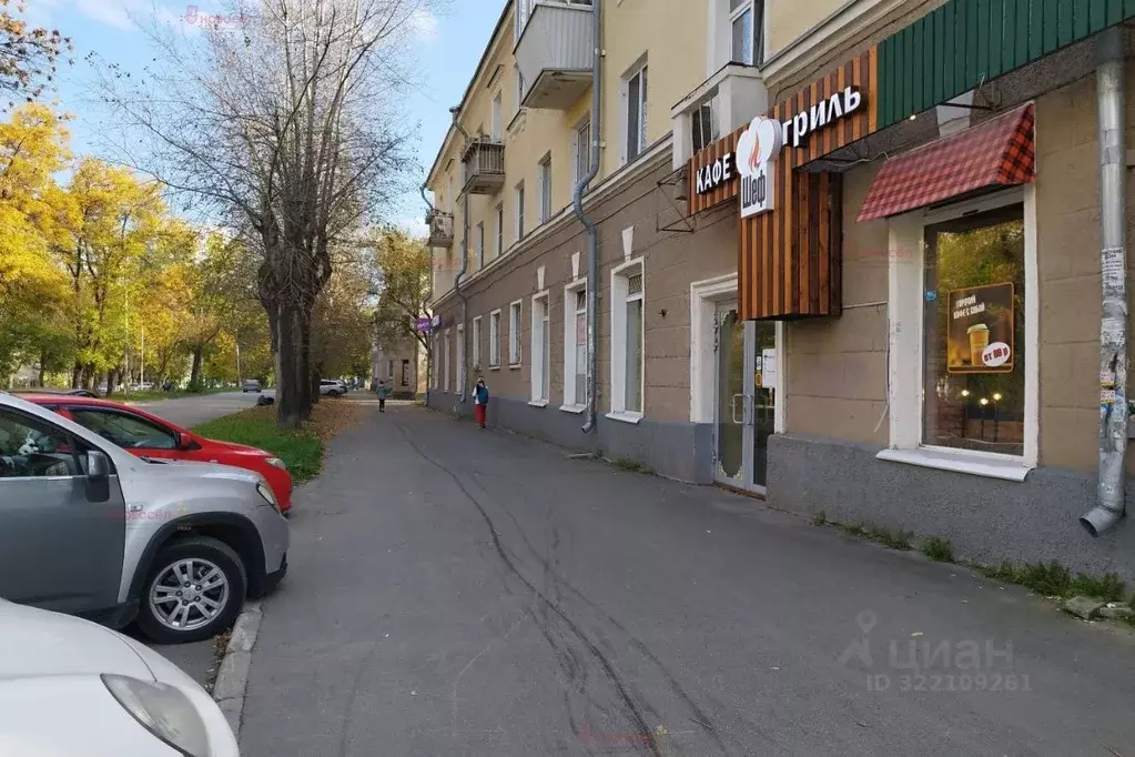 Торговая площадь в Свердловская область, Екатеринбург ул. ... - Фото 0