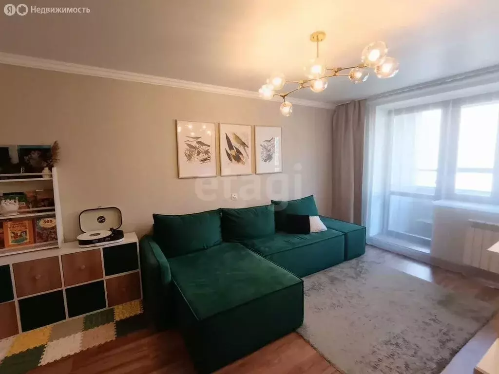 2-комнатная квартира: Набережные Челны, улица Виктора Полякова, 8 ... - Фото 0