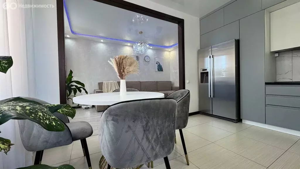 3-комнатная квартира: Иркутск, проезд Юрия Тена, 14/1 (90 м) - Фото 1