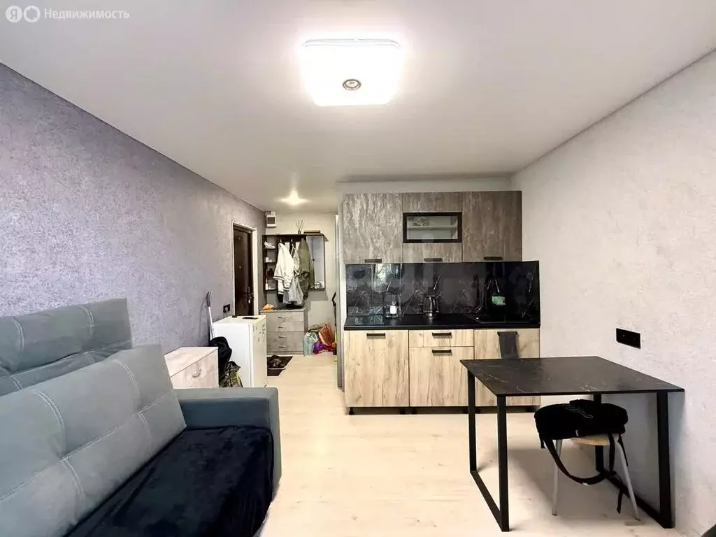 1к в -комнатной квартире (18 м) - Фото 0