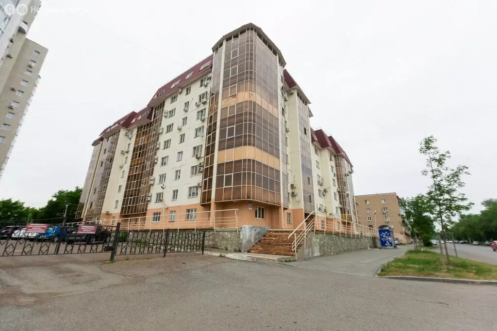 3-комнатная квартира: Оренбург, улица Аксакова, 20Б (100.28 м) - Фото 0