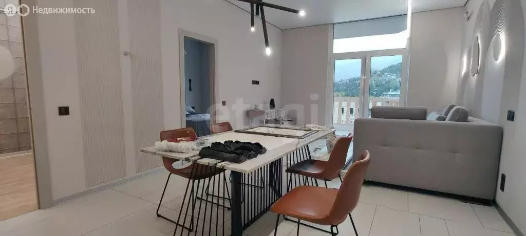 2-комнатная квартира: Ялта, Московская улица, 15к3 (65 м) - Фото 2