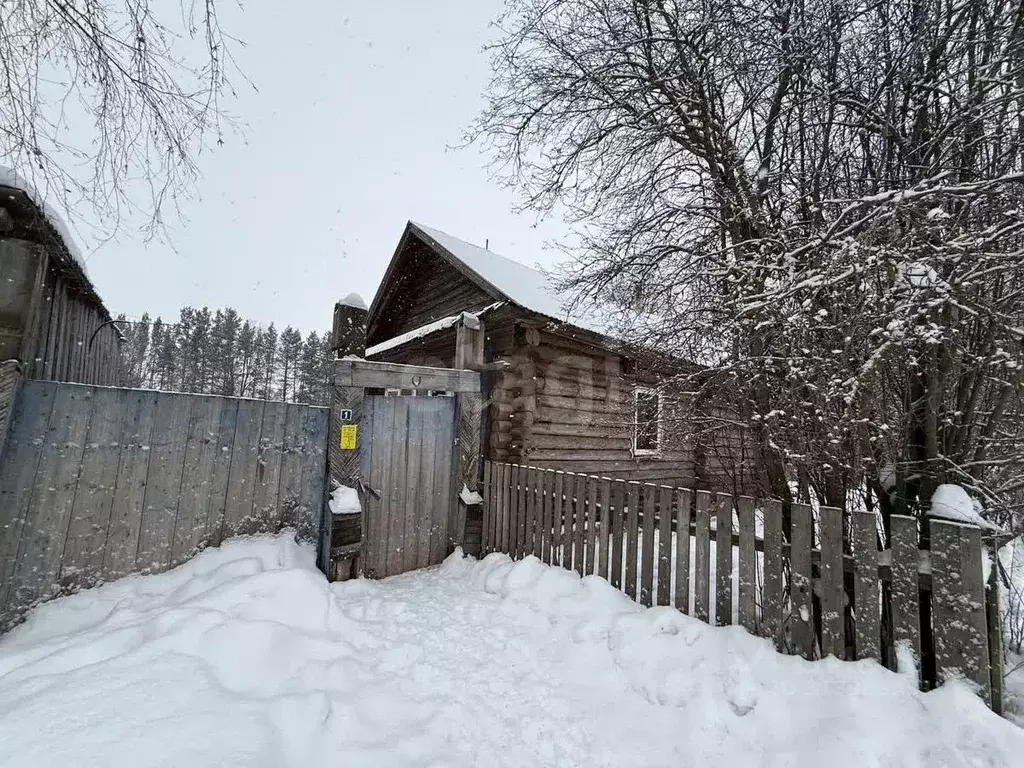 Дом в Удмуртия, Алнашский район, д. Верхние Алнаши ул. Кедрова, 11 (47 ... - Фото 1