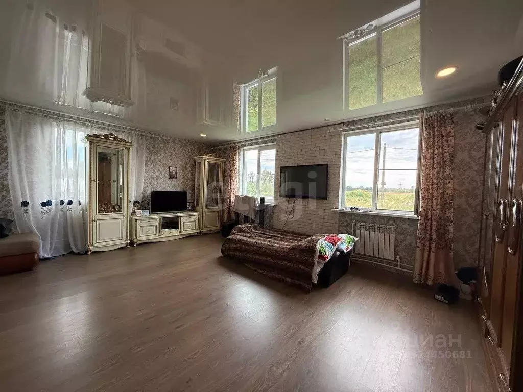 Дом в Ленинградская область, Волхов Валим мкр, № 3 кв-л, 1 (90 м) - Фото 1