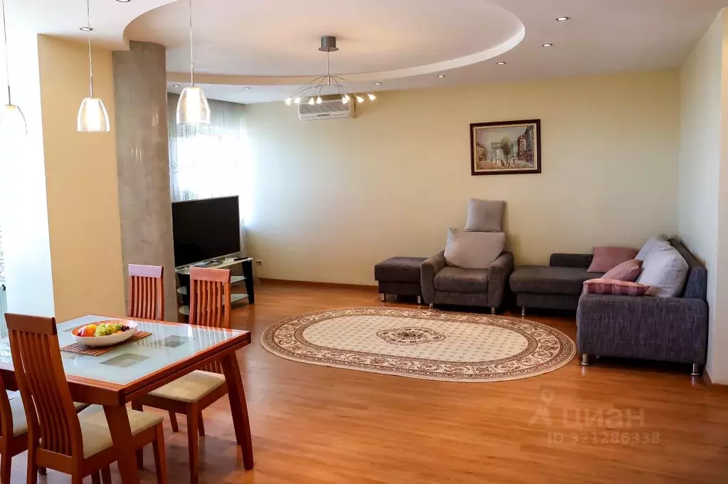 4-к кв. Тульская область, Тула Оружейная ул., 23 (141.0 м) - Фото 1