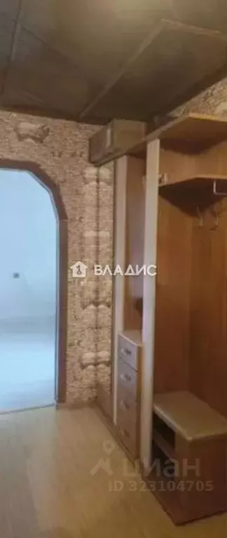 3-к кв. Бурятия, Улан-Удэ ул. Калашникова, 17 (56.0 м) - Фото 0