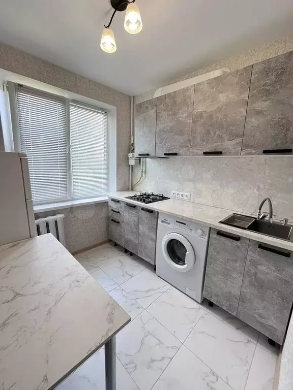 1-к. квартира, 31 м, 3/5 эт. - Фото 0