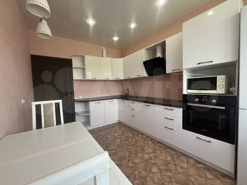 2-к. квартира, 56,4 м, 5/9 эт. - Фото 0