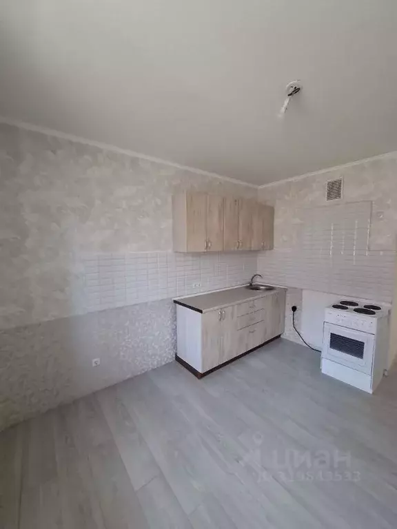 1-к кв. Оренбургская область, Оренбург ул. Поляничко, 11 (37.7 м) - Фото 1