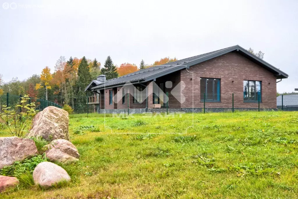 Дом в Всеволожский район, Бугровское городское поселение, деревня ... - Фото 1