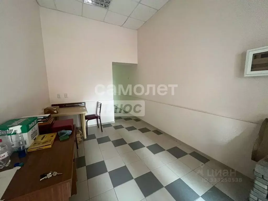 Офис в Краснодарский край, Крымск ул. Карла Либкнехта (50 м) - Фото 1