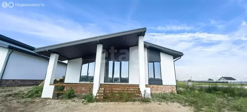 Дом в муниципальное образование Саратов, деревня Мергичевка, Малая ... - Фото 1