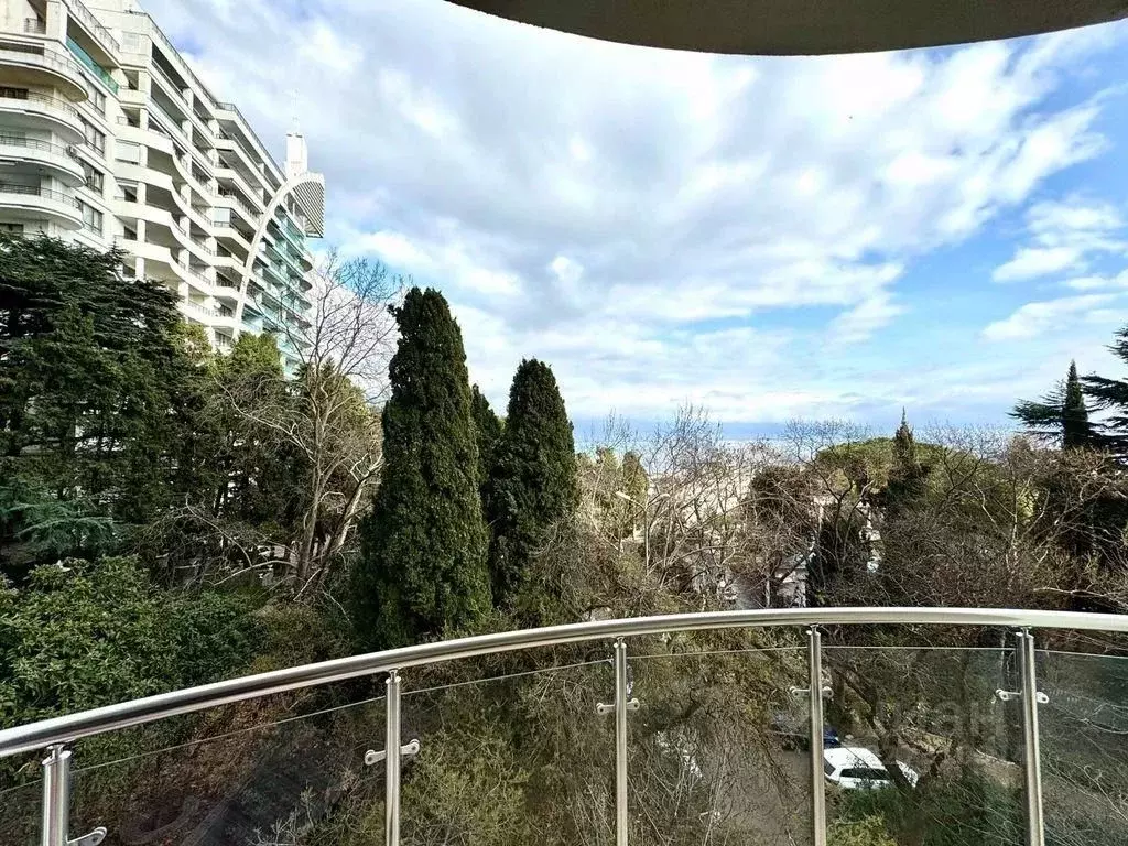 2-к кв. Крым, Ялта Приморский парк имени Гагарина кв-л, 10 (82.0 м) - Фото 1