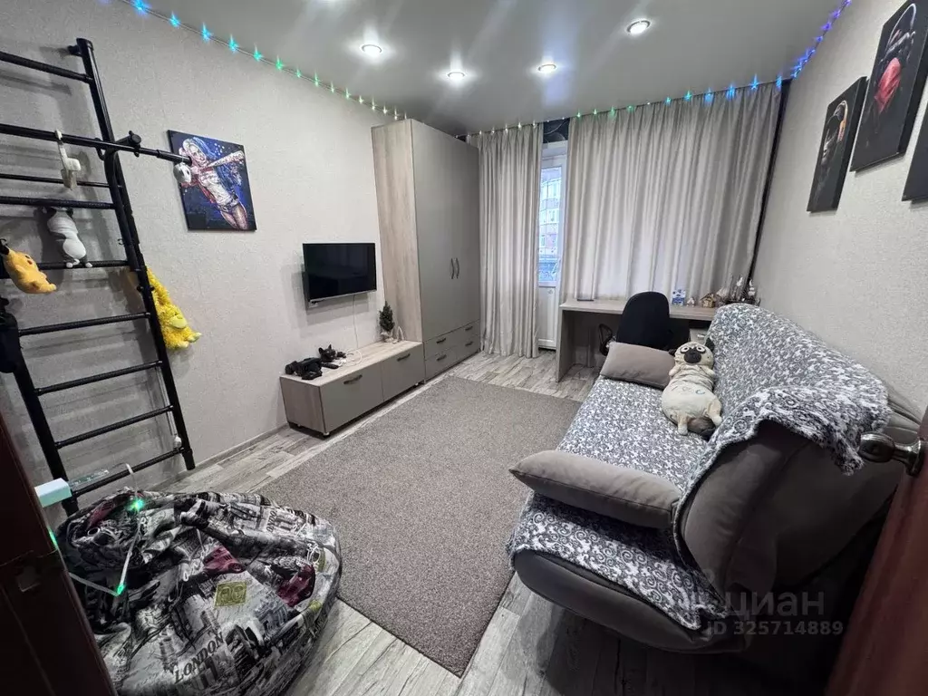 3-к кв. Самарская область, Тольятти ул. Дзержинского, 7А (65.0 м) - Фото 0