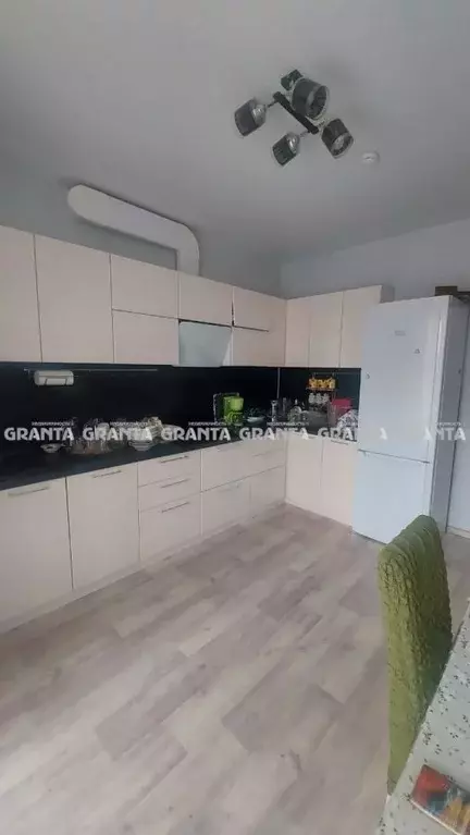 Продаётся 3-к квартира, 76 м - Фото 0
