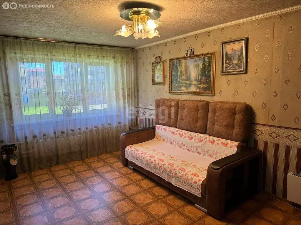 3-комнатная квартира: Междуреченск, улица Пушкина, 23 (61 м) - Фото 1