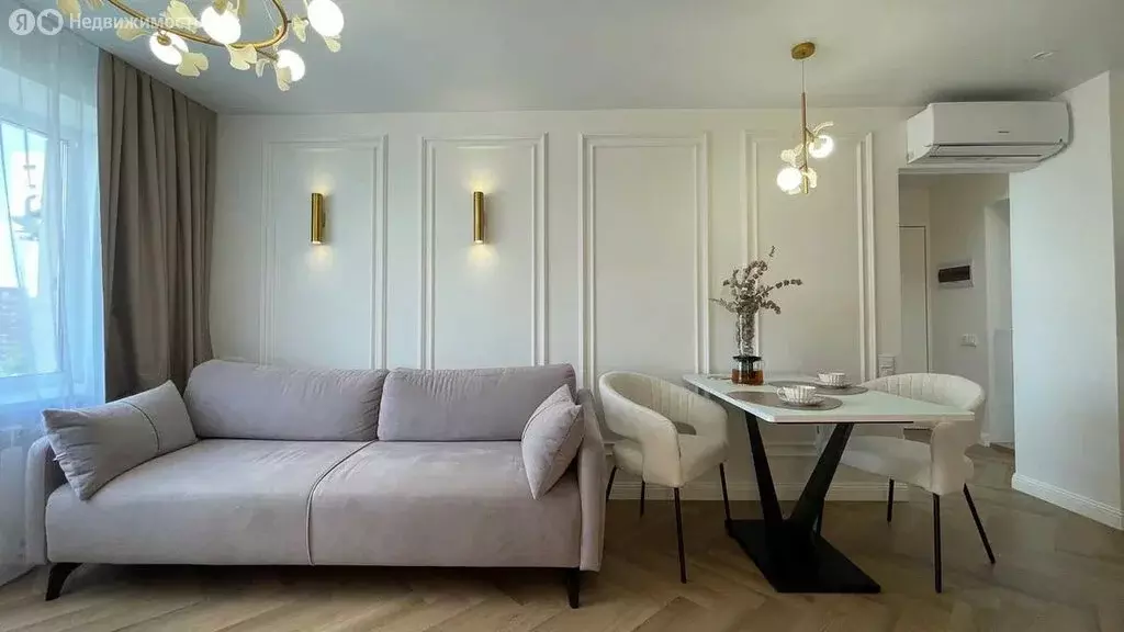 3-комнатная квартира: Санкт-Петербург, улица Руставели, 37 (56 м) - Фото 1