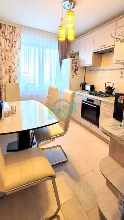 3-к кв. Орловская область, Мценск Советская ул., 40 (66.2 м) - Фото 1