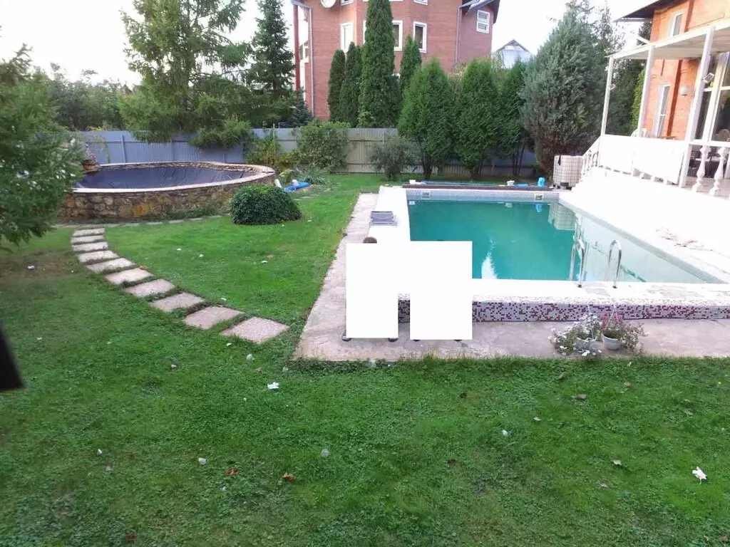 Дом в Тольятти, улица Родины, 32 (250 м) - Фото 1