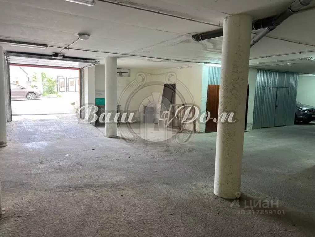 Гараж в Краснодарский край, Геленджик ул. Дзержинского, 11 (15 м) - Фото 1