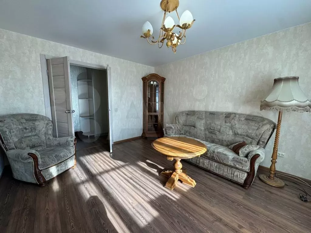 2-к. квартира, 46 м, 4/9 эт. - Фото 0