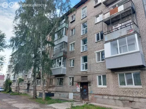 2-комнатная квартира: Нижний Тагил, улица Землячки, 43 (44.7 м) - Фото 0