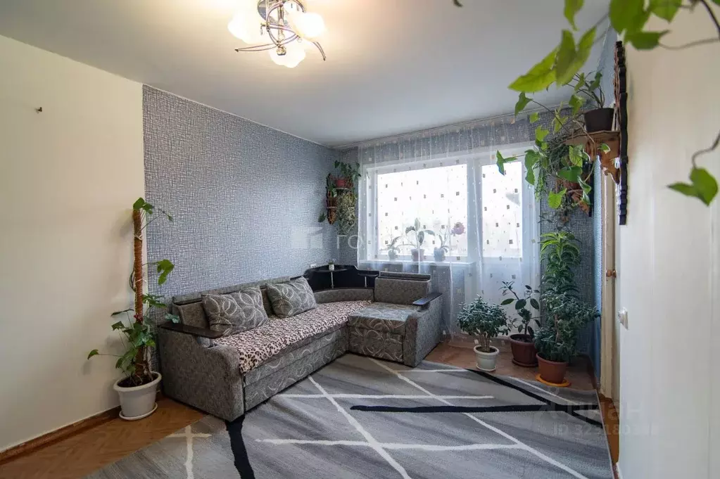 3-к кв. Алтайский край, Барнаул ул. Георгиева, 8 (48.6 м) - Фото 1