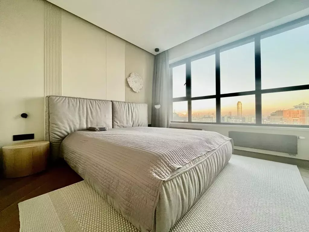 3-к кв. Свердловская область, Екатеринбург ул. Радищева, 24 (100.0 м) - Фото 1