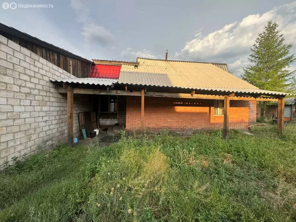 Дом в посёлок городского типа Каа-Хем, улица Кирова (116 м) - Фото 1