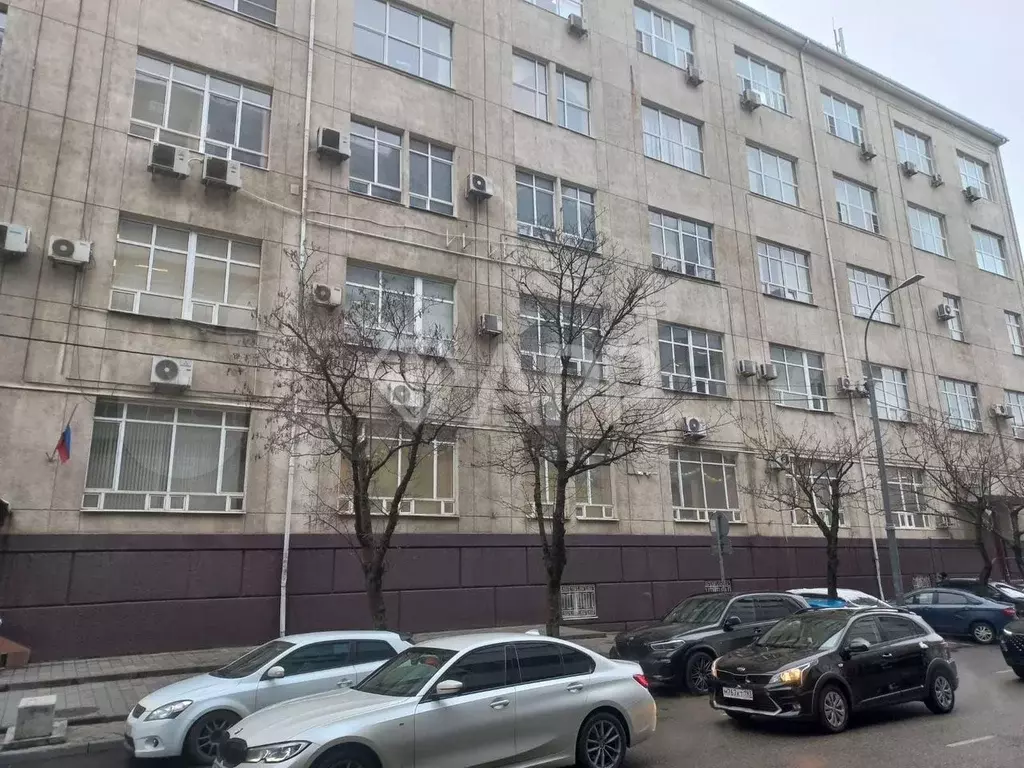 Сдам бизнес-центр/офисный центр, 68.2 м - Фото 1