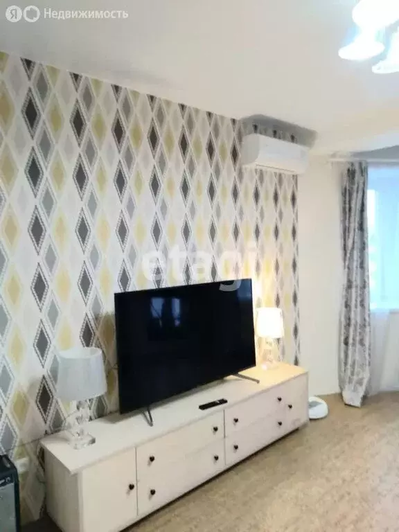 Квартира-студия: Абакан, улица Авиаторов, 16 (35.8 м) - Фото 1
