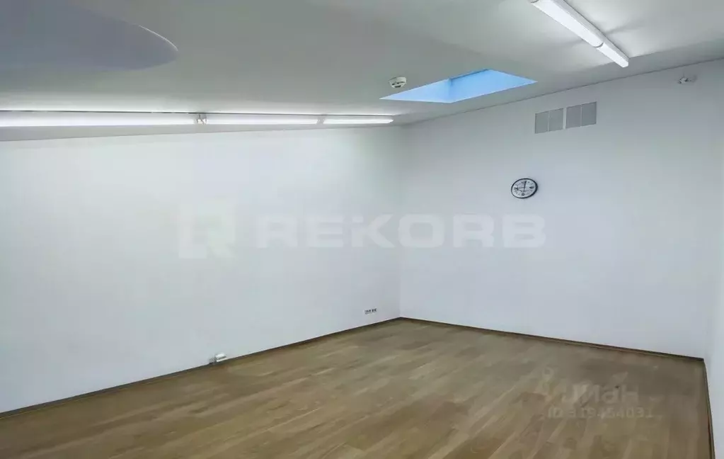 Офис в Санкт-Петербург Банковский пер., 6 (83 м) - Фото 2