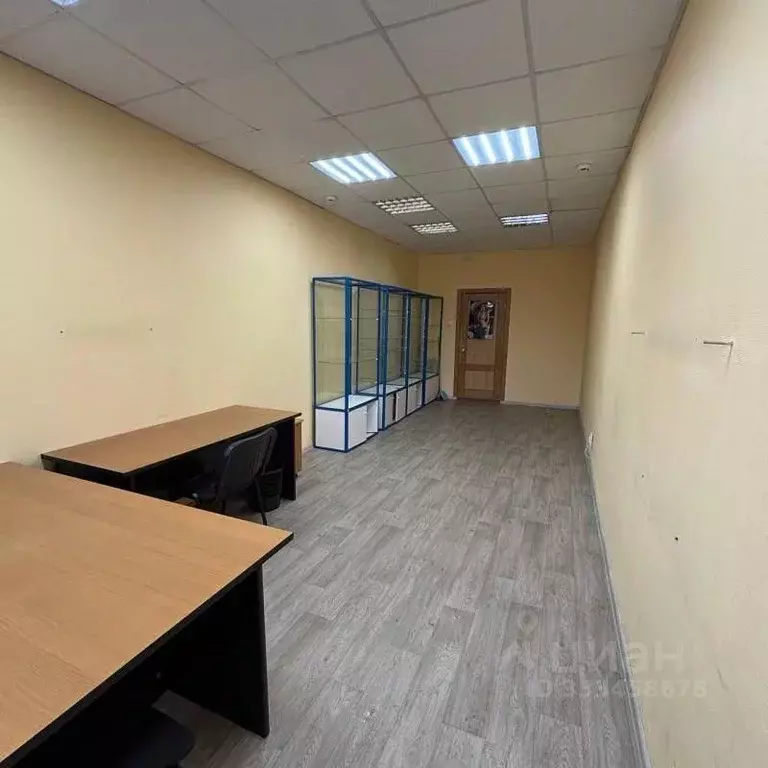 Офис в Самарская область, Тольятти Офицерская ул., 12В (26 м) - Фото 1