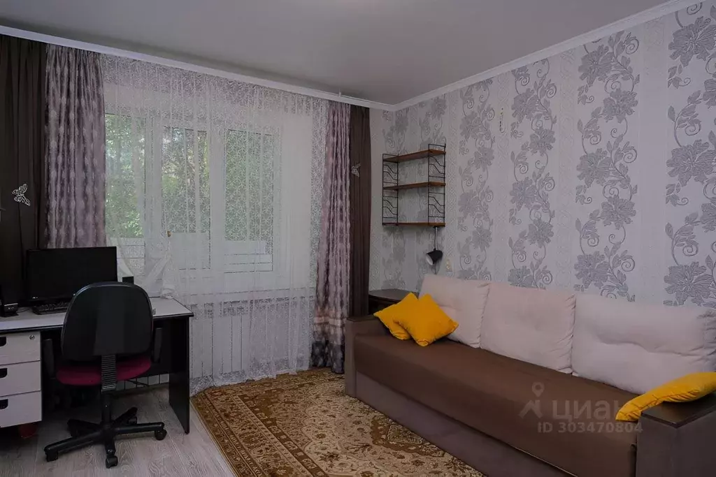 2-к кв. Омская область, Омск ул. Пушкина, 140 (41.9 м) - Фото 2