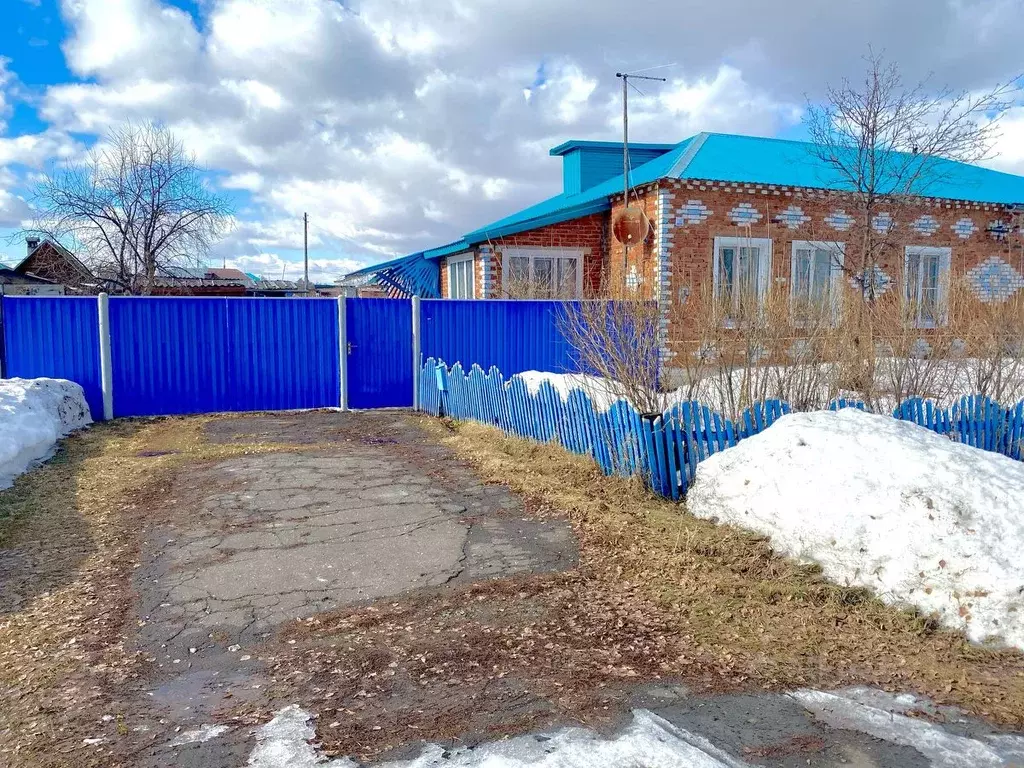 Дом в Омская область, Саргатский район, с. Нижнеиртышское  (59 м) - Фото 0