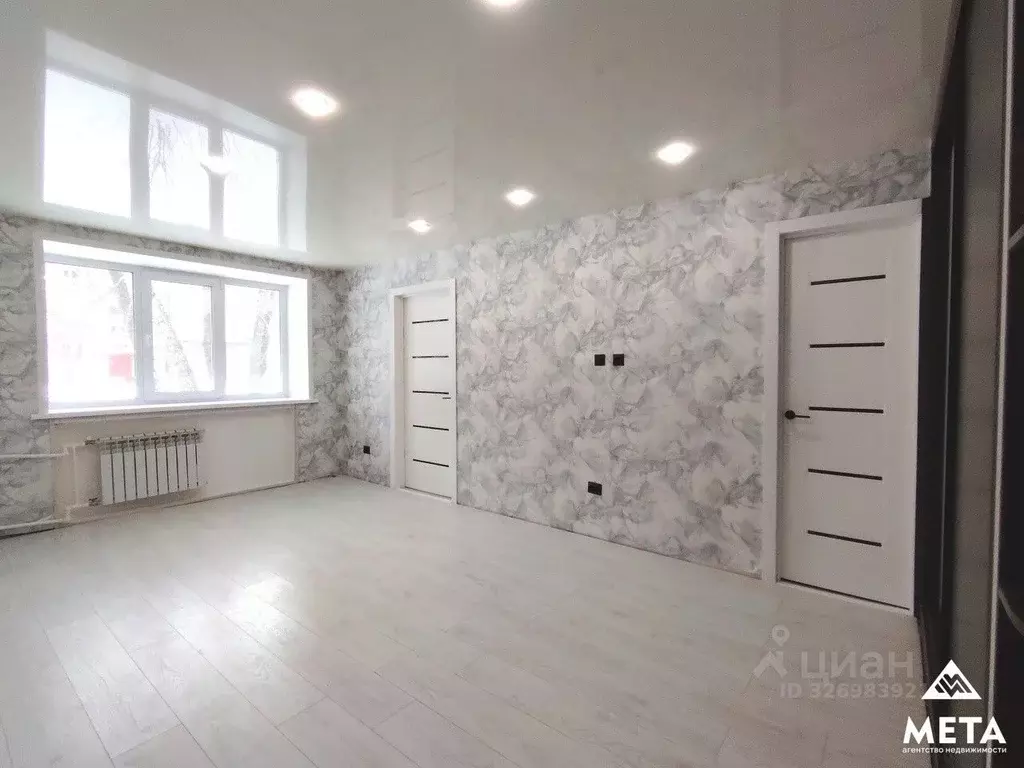 2-к кв. Омская область, Омск ул. Гуртьева, 10А (45.3 м) - Фото 1